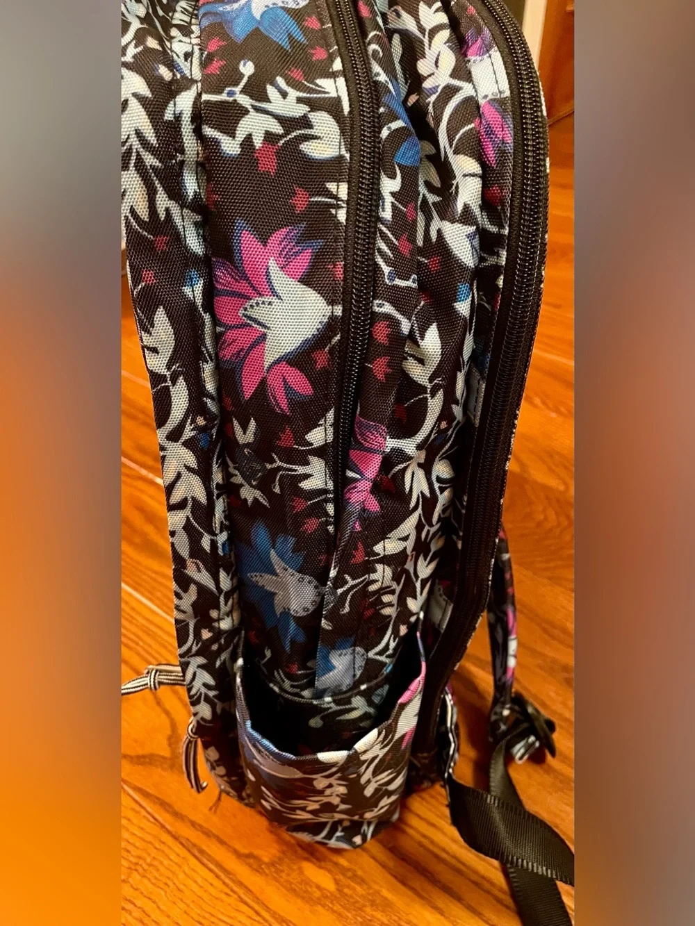Vera Bradley Black Bramble Vines Backpack Lighten Up Excellent Condition - Picture 6 of 10